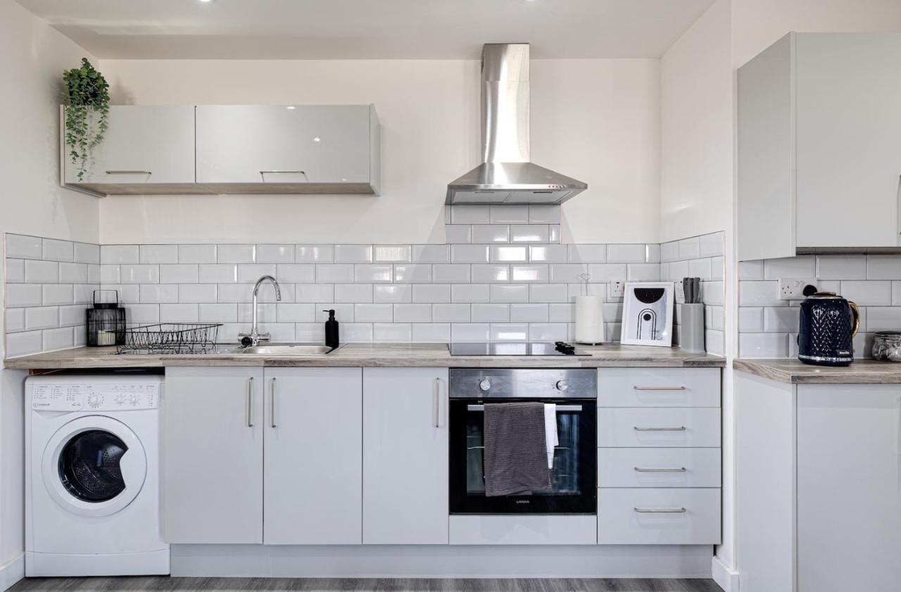 Top Floor Apartment With Private Balcony In Stockport Centre By Hass Haus Εξωτερικό φωτογραφία