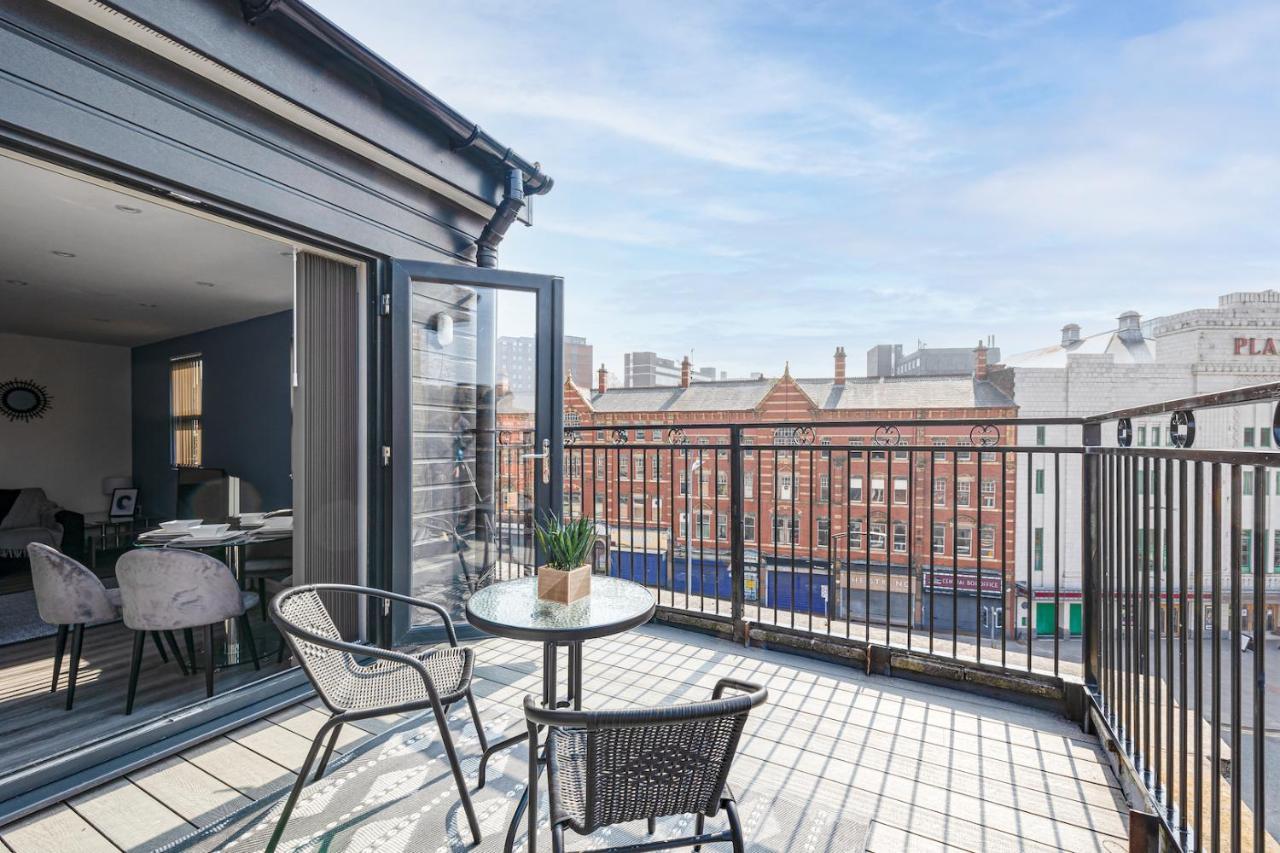 Top Floor Apartment With Private Balcony In Stockport Centre By Hass Haus Εξωτερικό φωτογραφία