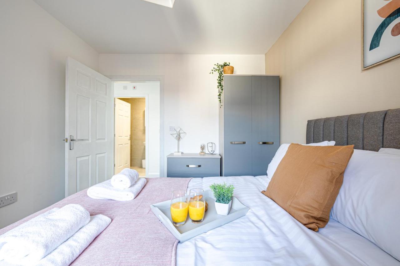 Top Floor Apartment With Private Balcony In Stockport Centre By Hass Haus Εξωτερικό φωτογραφία